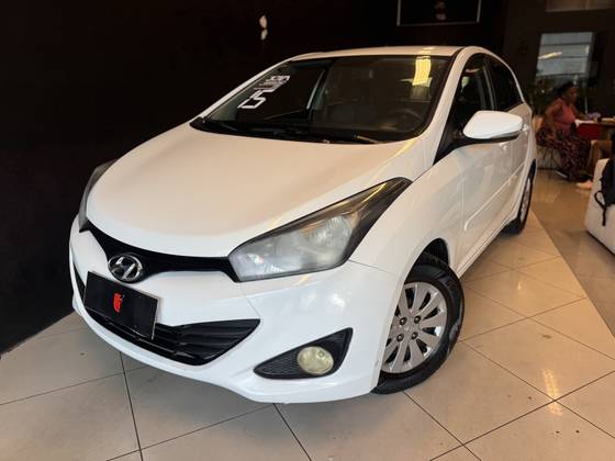 HYUNDAI HB20 1.6 COMFORT PLUS 16V FLEX 4P AUTOMÁTICO